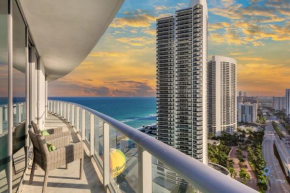Insane Ocean View Balcony - Beachfront Resort - Pools